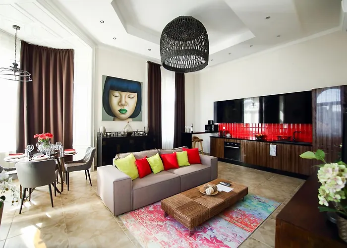 Red King Residence